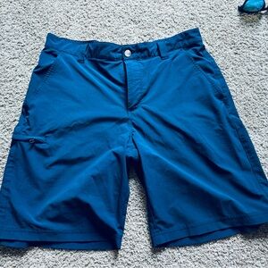 Columbia fishing shorts